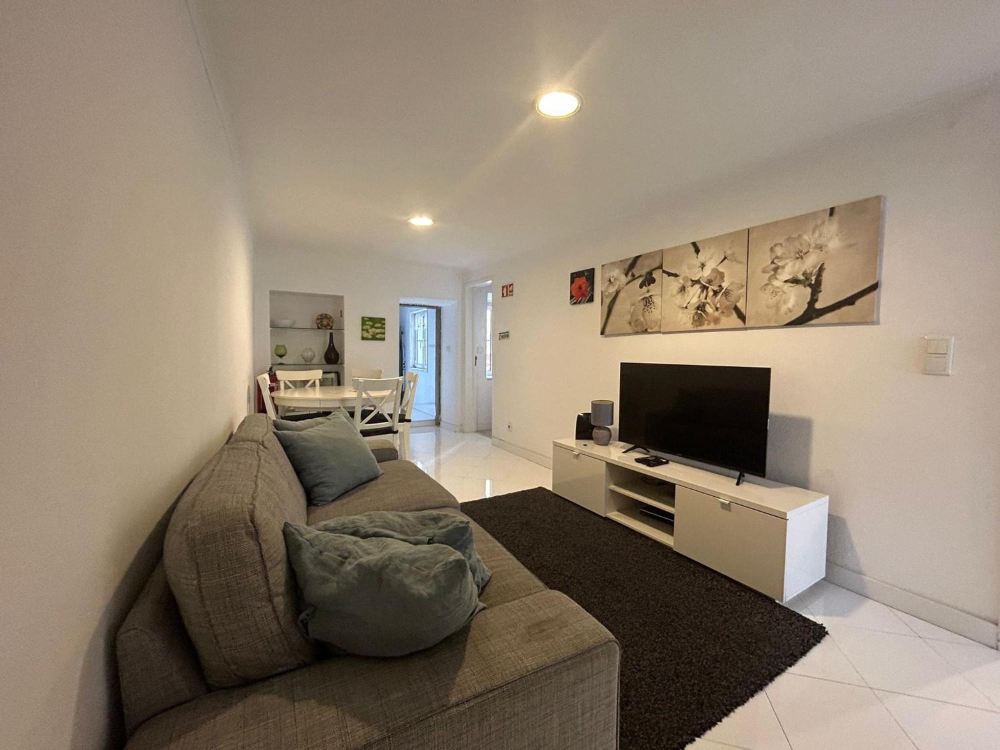 Typical Bica Appartement Lissabon